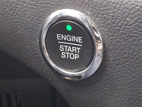 Used 2020 Ford Edge SEL w/ Convenience Package image 27