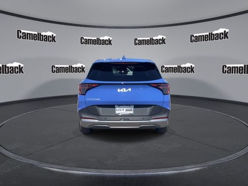 Certified 2026 Kia Sportage EX FWD image 6