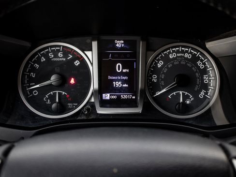 Used 2021 Toyota Tacoma SR5 image 28