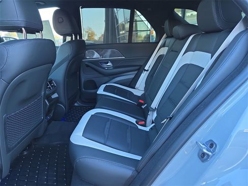 New 2026 Mercedes-Benz GLE 63 AMG S image 12