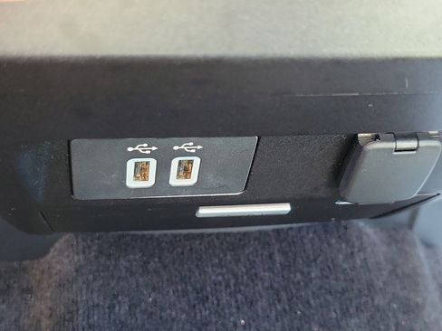 Used 2018 Ford F150 XLT w/ Equipment Group 302A Luxury image 22