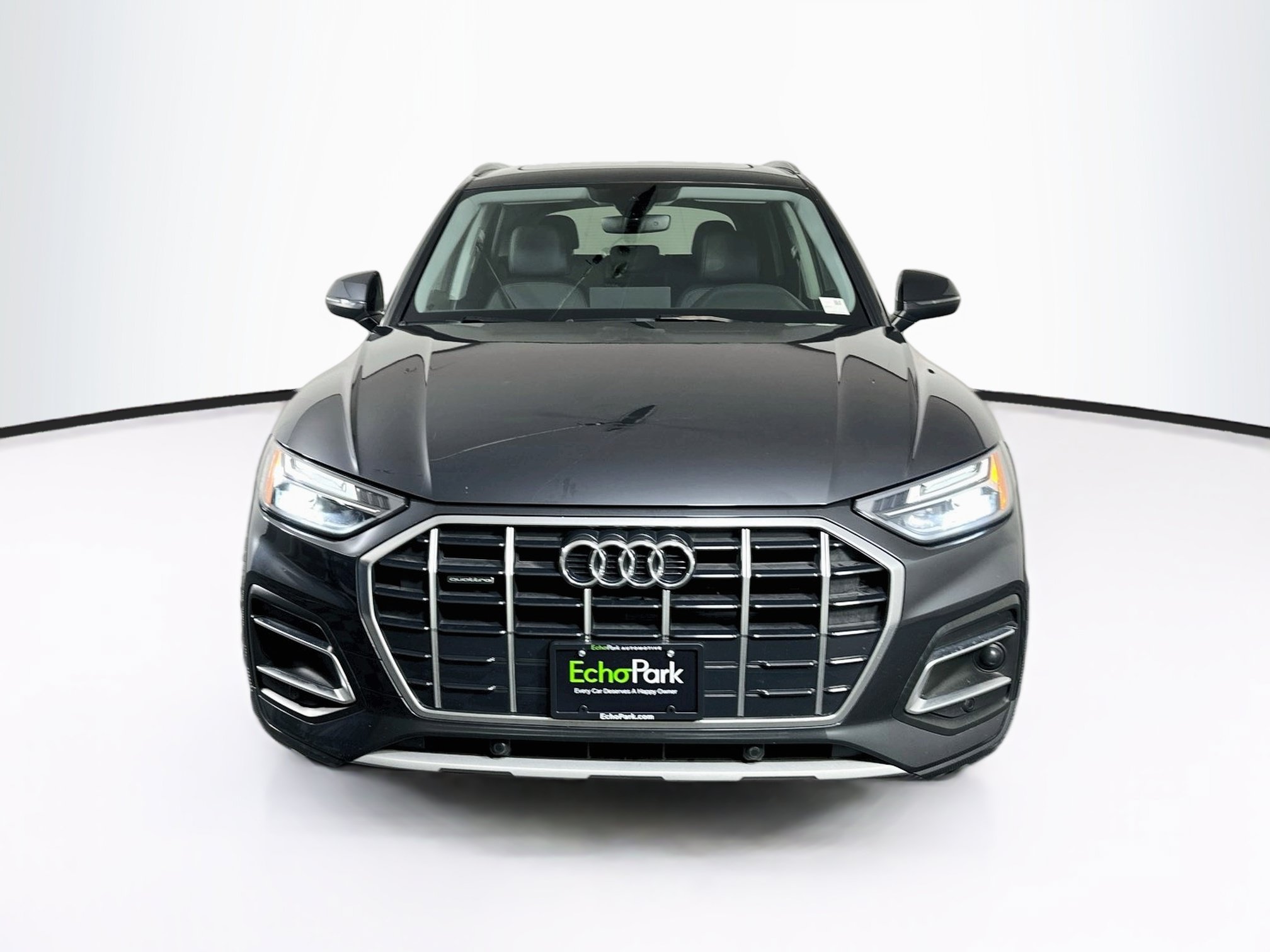 Used 2023 Audi Q5 2.0T Premium w/ Convenience Package AWD/4WD image 2