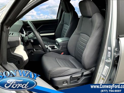 Used 2024 Toyota Tacoma TRD Off-Road image 24