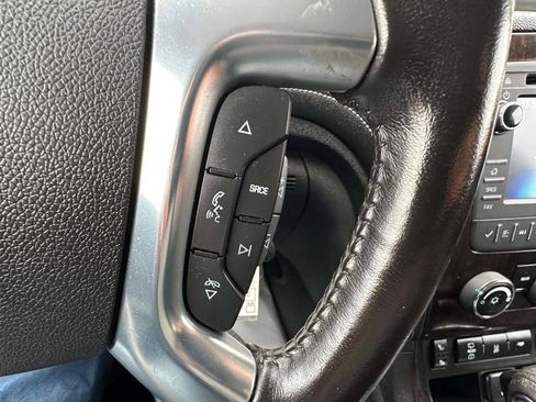 Used 2016 Chevrolet Traverse LT image 26