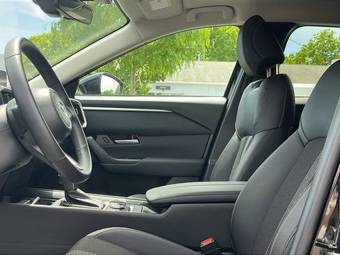 Certified 2025 MAZDA CX-50 2.5 Hybrid w/ Preferred Pkg AWD/4WD image 10