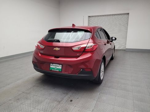 Used 2018 Chevrolet Cruze LT w/ Convenience Package image 7