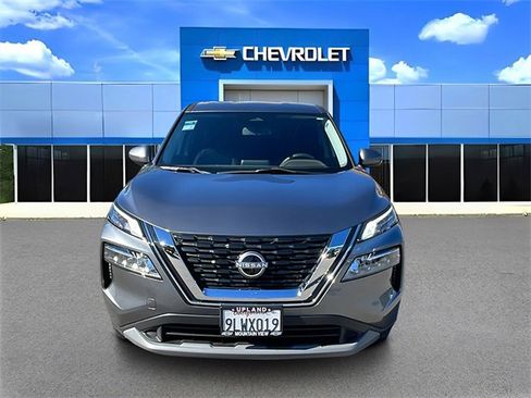 Used 2023 Nissan Rogue SV image 8