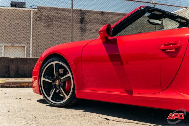 Used 2015 Porsche 911 Carrera S RWD image 27