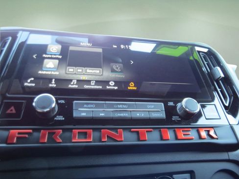 Used 2025 Nissan Frontier PRO-4X w/ Pro Convenience Package AWD/4WD image 16