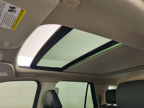Used 2024 Ford Expedition Max XLT AWD/4WD image 20