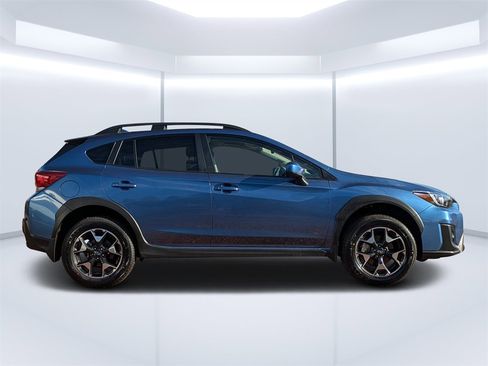 Used 2020 Subaru Crosstrek 2.0i Premium w/ Popular Package #4 image 2