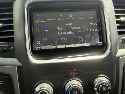 Used 2014 RAM 1500 Express AWD/4WD image 24