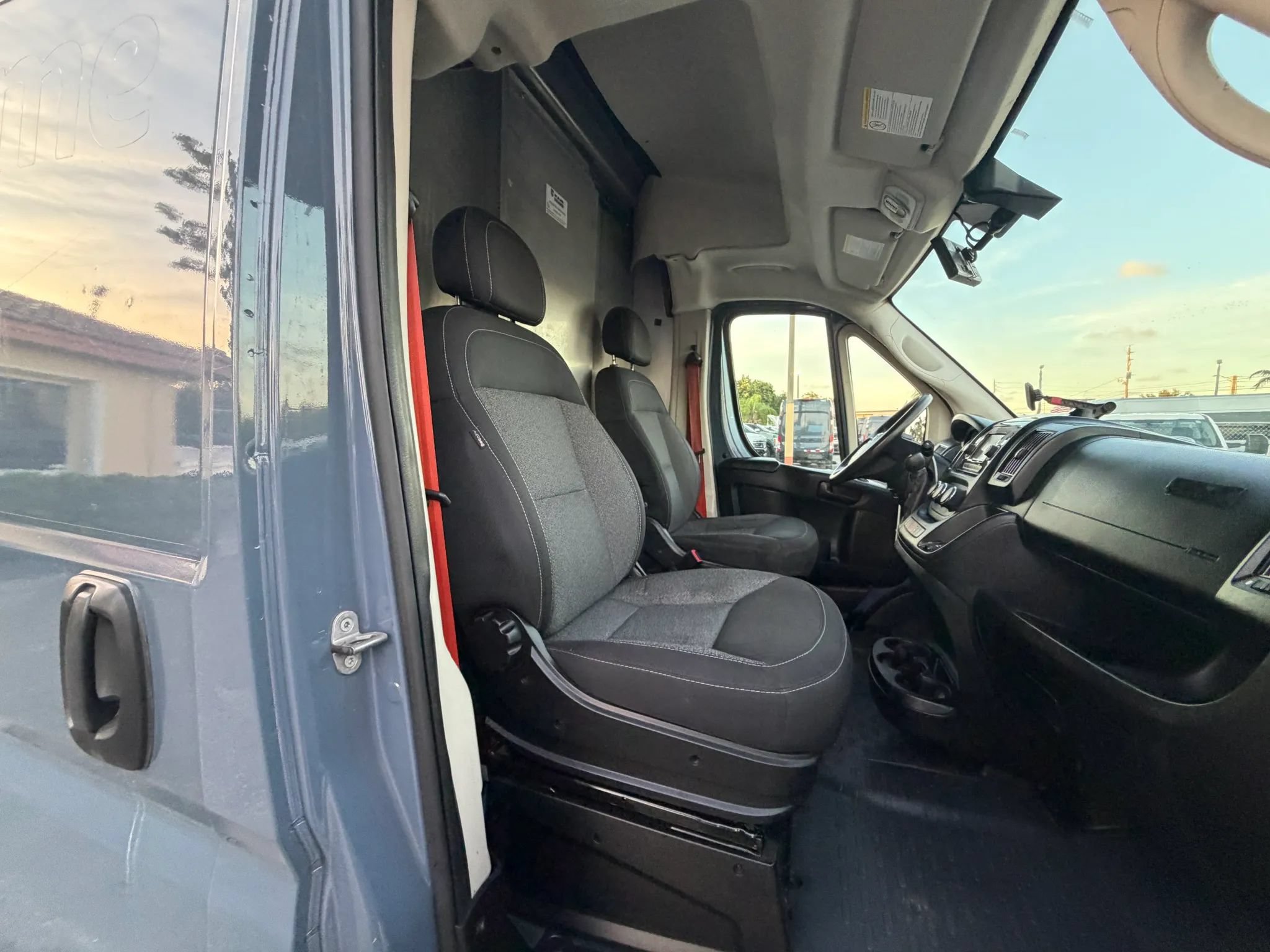 Used 2020 RAM ProMaster 3500 FWD image 16