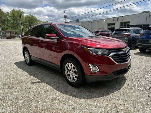 Used 2020 Chevrolet Equinox LT w/ Driver Convenience Package AWD/4WD image 12