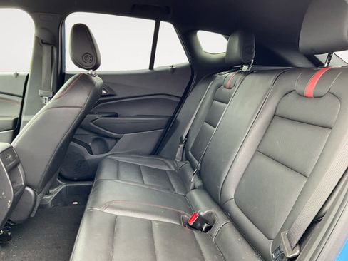 Used 2024 Chevrolet Trax RS w/ Sunroof Package image 15