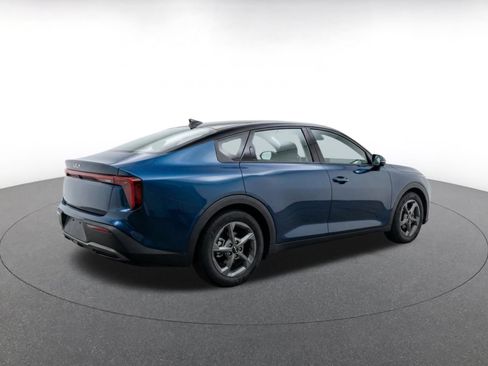 Used 2026 Kia K4 FWD image 9