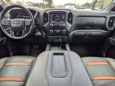 Used 2020 GMC Sierra 2500 AT4 w/ AT4 Premium Package image 15