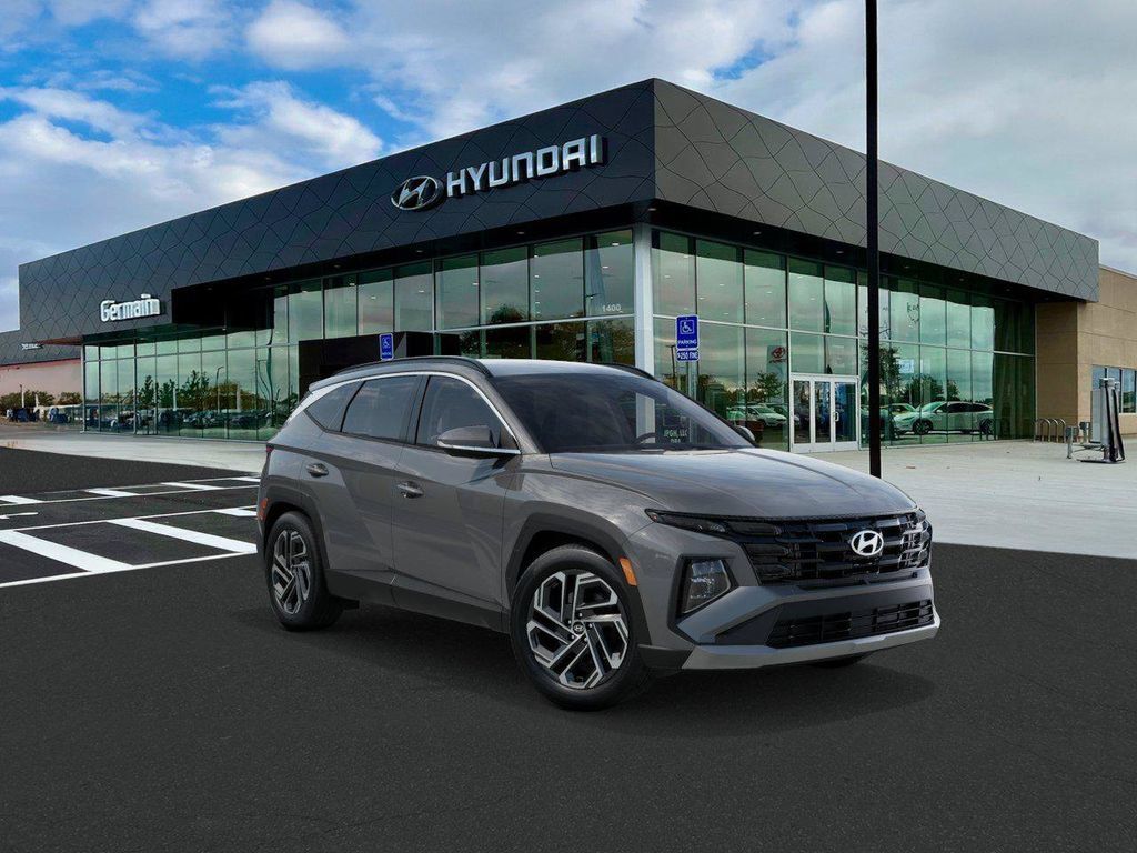 New 2026 Hyundai Tucson SEL Plus AWD/4WD image 2