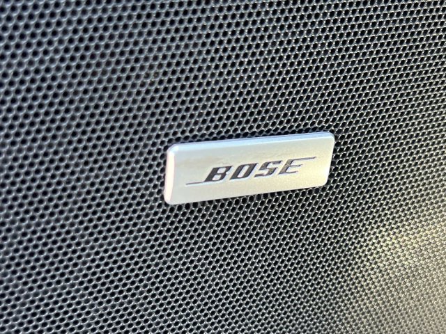 Certified 2024 Cadillac XT5 Luxury w/ LPO, Floor Liner Package AWD/4WD image 16