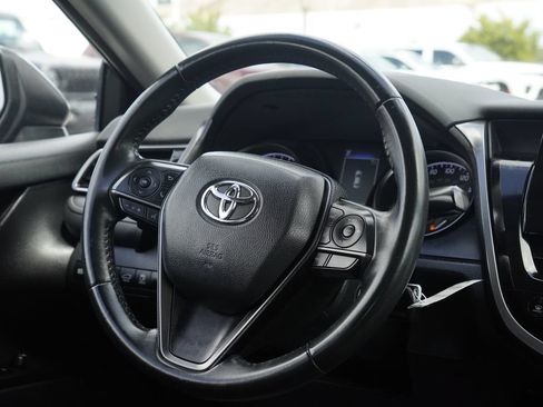 Used 2023 Toyota Camry SE FWD image 31