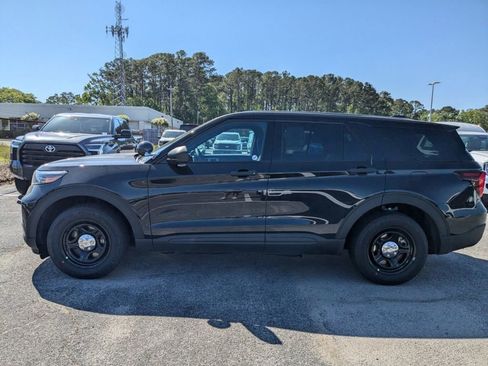 New 2025 Ford Explorer 4WD Police Interceptor image 7