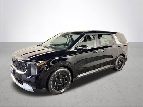 New 2026 Kia Carnival image 2