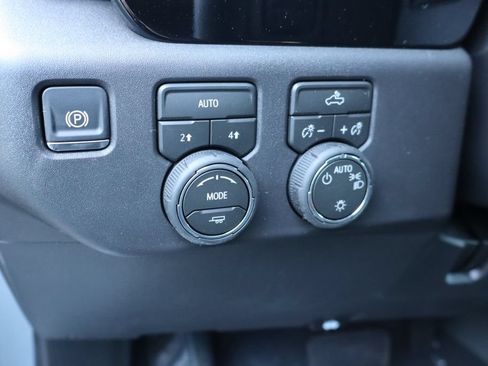 New 2026 Chevrolet Silverado 1500 LT AWD/4WD image 13