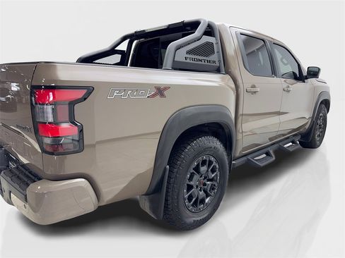 Used 2022 Nissan Frontier Pro-X w/ Pro-X Premium Package image 13