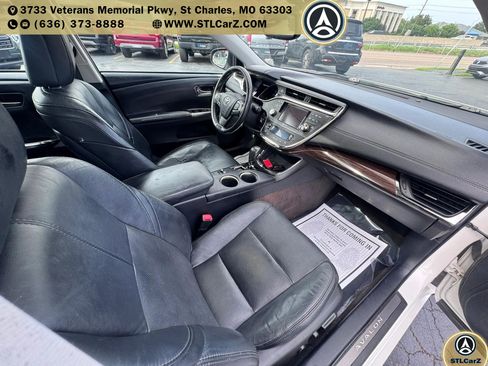 Used 2013 Toyota Avalon Limited FWD image 15