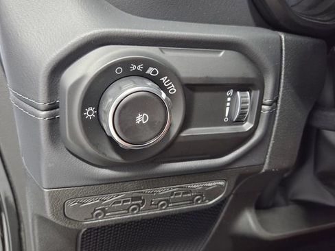 New 2026 Jeep Wrangler Sahara w/ Whitecap Package image 27