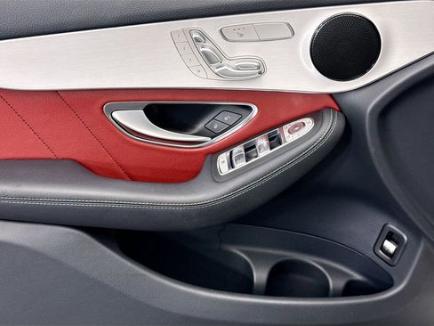 Certified 2022 Mercedes-Benz GLC 300 image 21