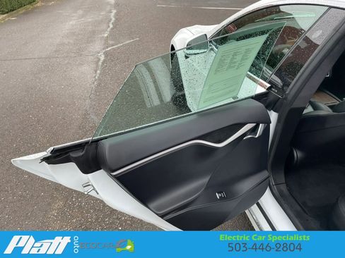 Used 2020 Tesla Model S Performance image 43