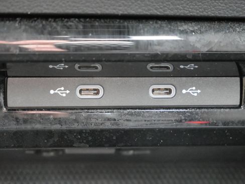 Certified 2024 Volkswagen GTI S image 29