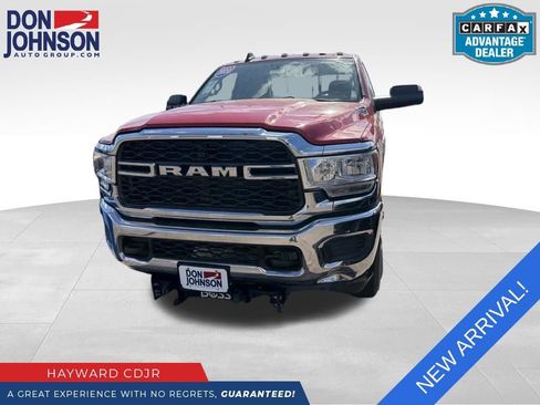 Used 2020 RAM 2500 Tradesman AWD/4WD image 2