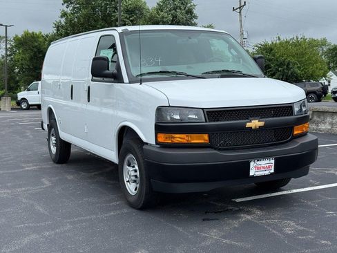 New 2026 Chevrolet Express 2500 w/ Driver Convenience Package RWD image 2
