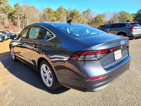 New 2025 Honda Accord LX image 4