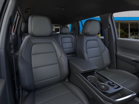 New 2026 Chevrolet Equinox LT w/ Convenience Package II image 16