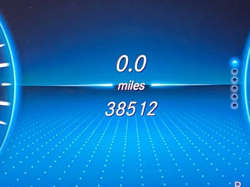 Used 2021 Mercedes-Benz C 300 4MATIC Sedan image 30