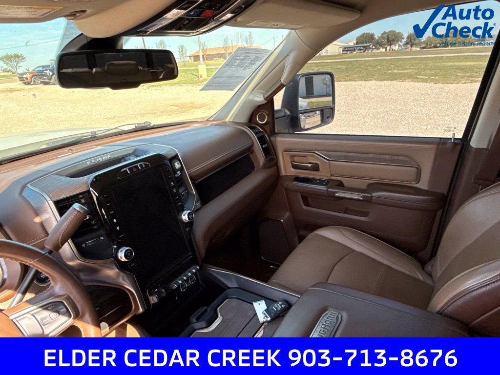Used 2024 RAM 3500 Limited w/ Towing Technology Group AWD/4WD image 16