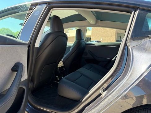 Used 2024 Tesla Model 3 Standard Range image 10