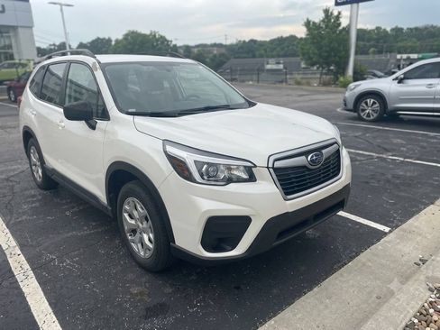 Used 2020 Subaru Forester w/ Alloy Wheel Package AWD/4WD image 2