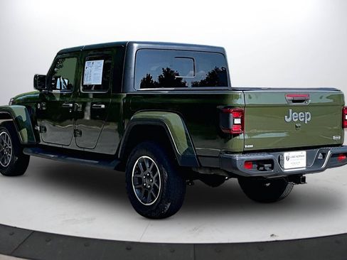 Used 2022 Jeep Gladiator Overland w/ Popular Equipment Package AWD/4WD image 7