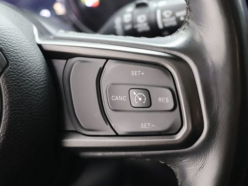 Used 2023 Jeep Wrangler Unlimited w/ Cold Weather Group AWD/4WD image 19