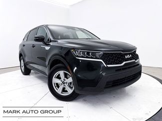 Used 2023 Kia Sorento LX video 1