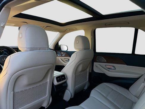 Used 2022 Mercedes-Benz GLE 450 4MATIC image 10