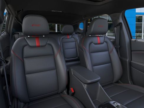 New 2026 Chevrolet Trax RS w/ Sunroof Package FWD image 19