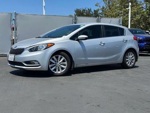Used 2015 Kia Forte EX FWD image 1