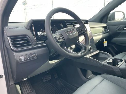 New 2026 GMC Terrain AT4 w/ Technology Package II image 9