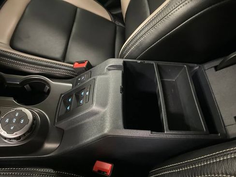 Used 2023 Ford Bronco Wildtrak AWD/4WD image 15