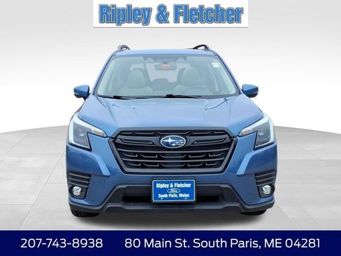 Used 2024 Subaru Forester Limited AWD/4WD image 2